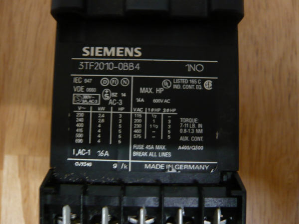 Siemens Schütz 3TF2010-OBB4